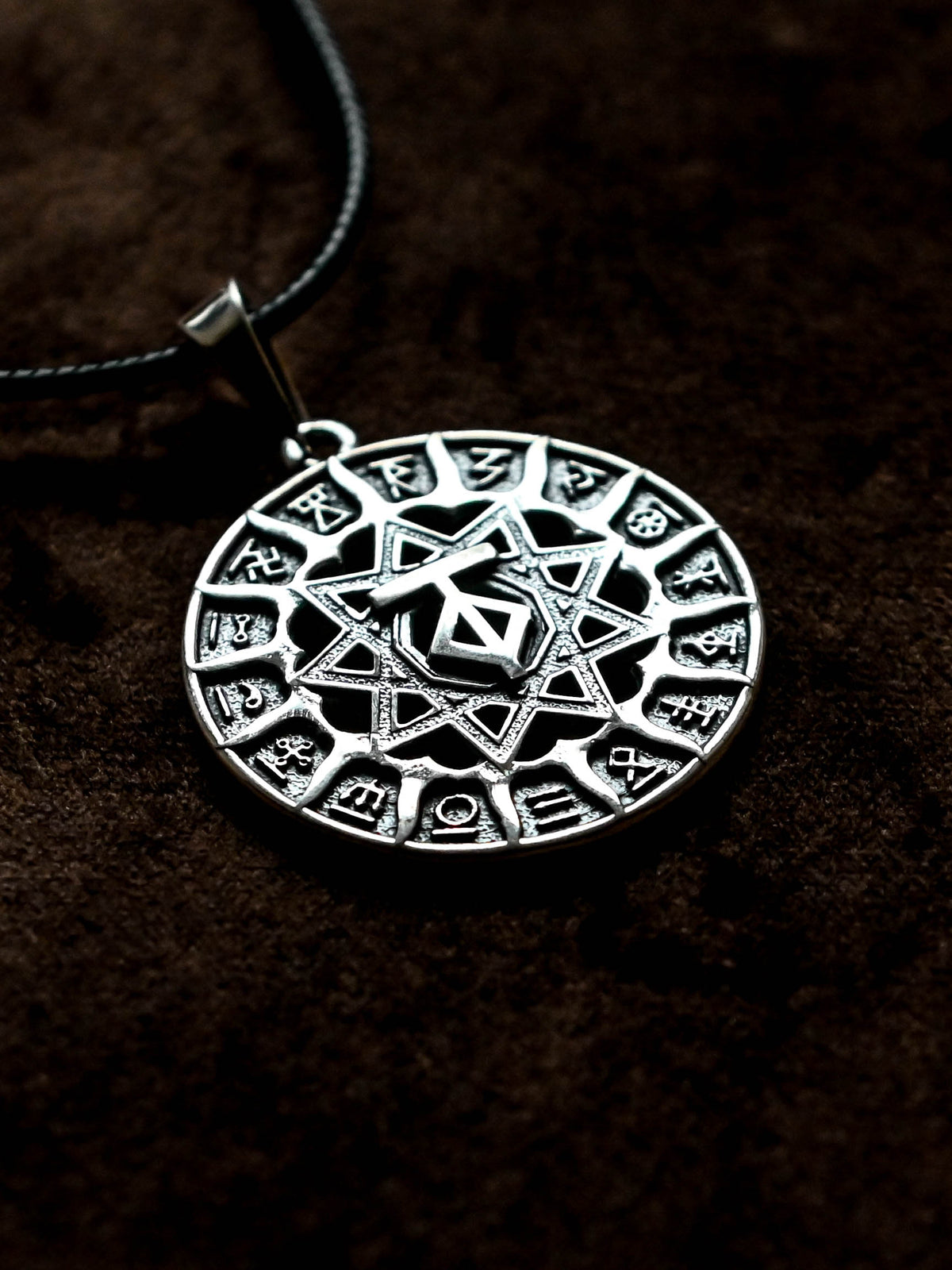 Slavic Chertog Tur (Aurochs) Amulet, Sterling Silver 925 — Svarog Circle Zodiac Pendant