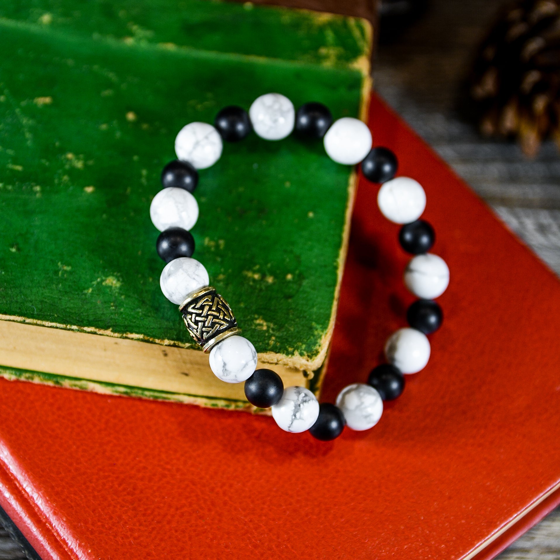 Howlite and Black Agate Bracelet with Scandinavian Bead