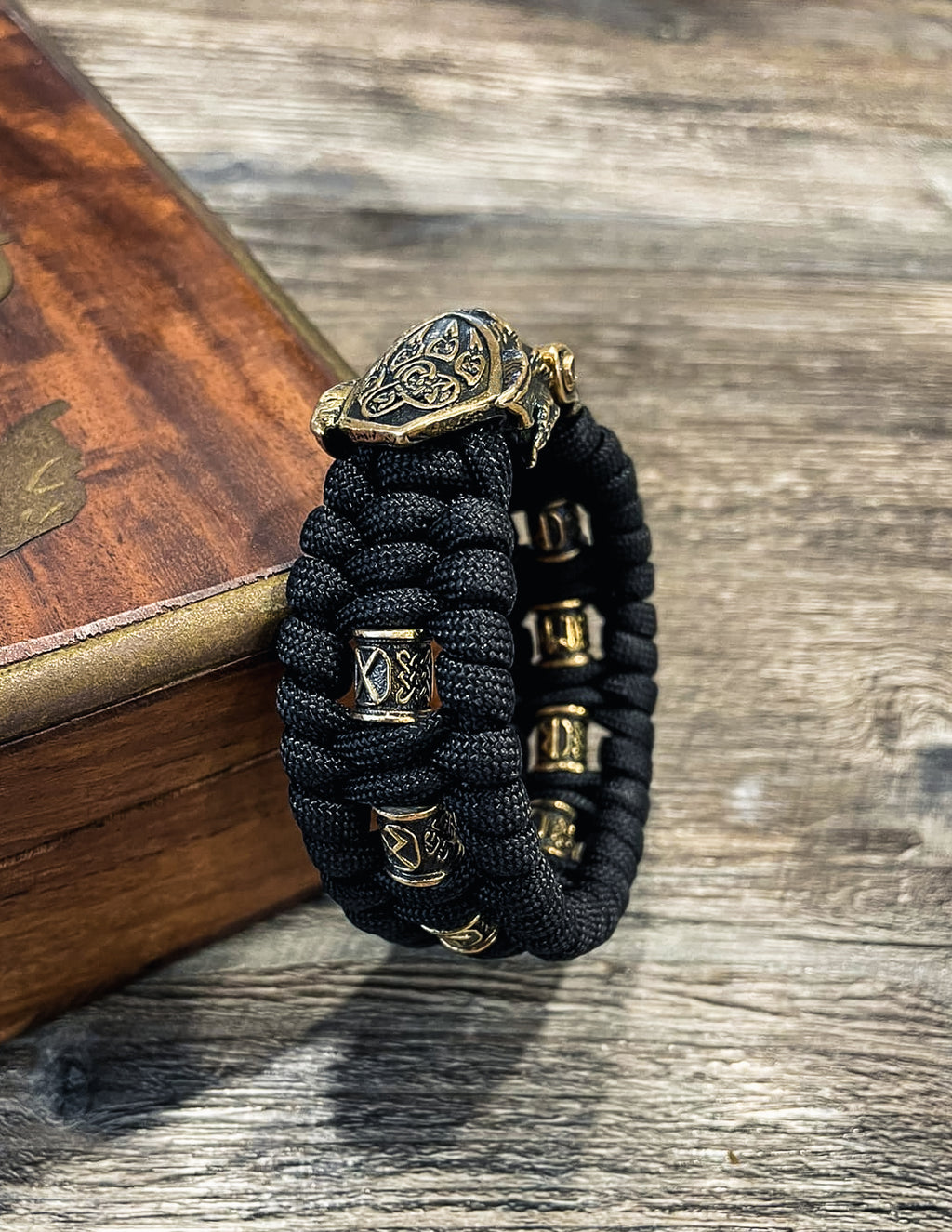 Lynx with Scandinavian Runes Bracelet, Paracord and Bronze