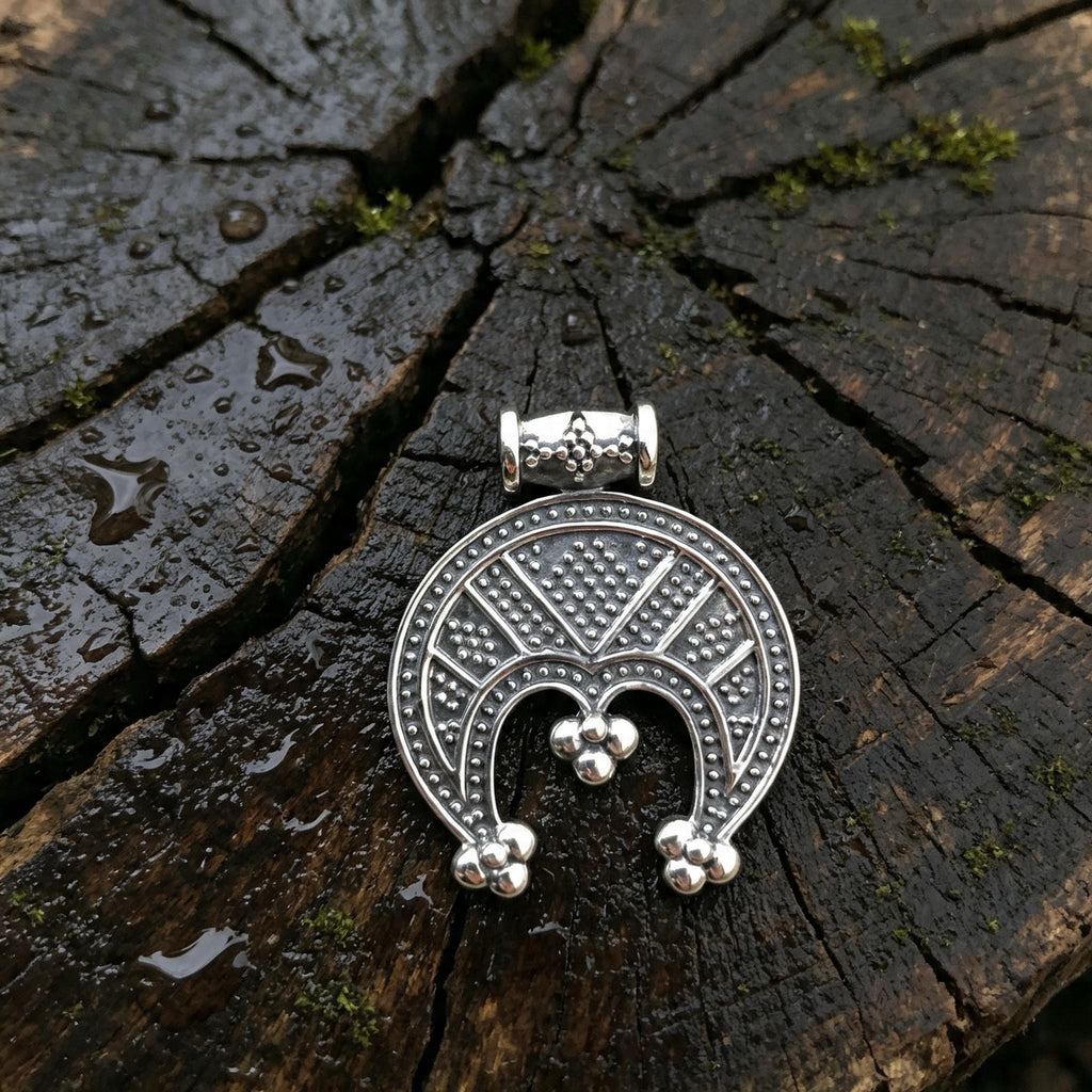 Lunnitsa with Dots Amulet, Sterling Silver 925 — Slavic Symbol Pendant