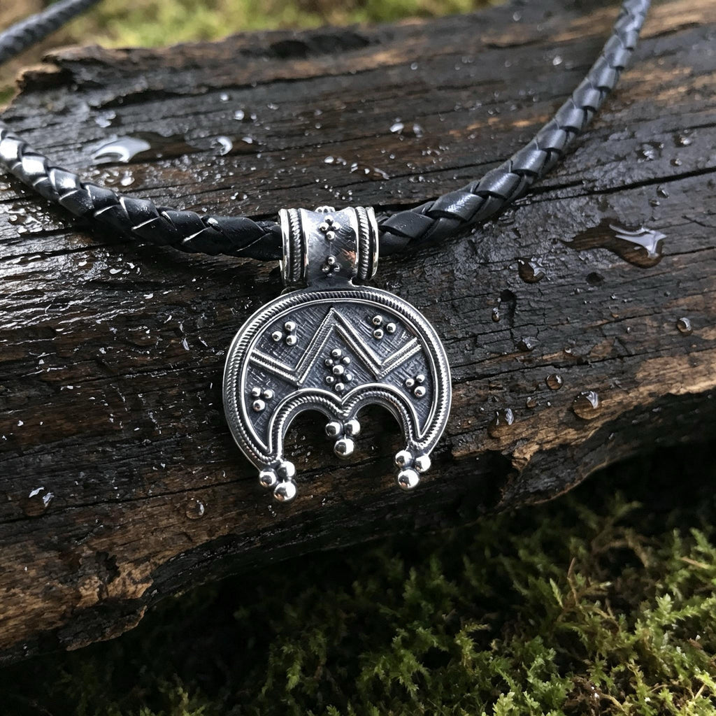 Classic Lunnitsa Amulet, Sterling Silver 925 — Slavic Symbol Pendant
