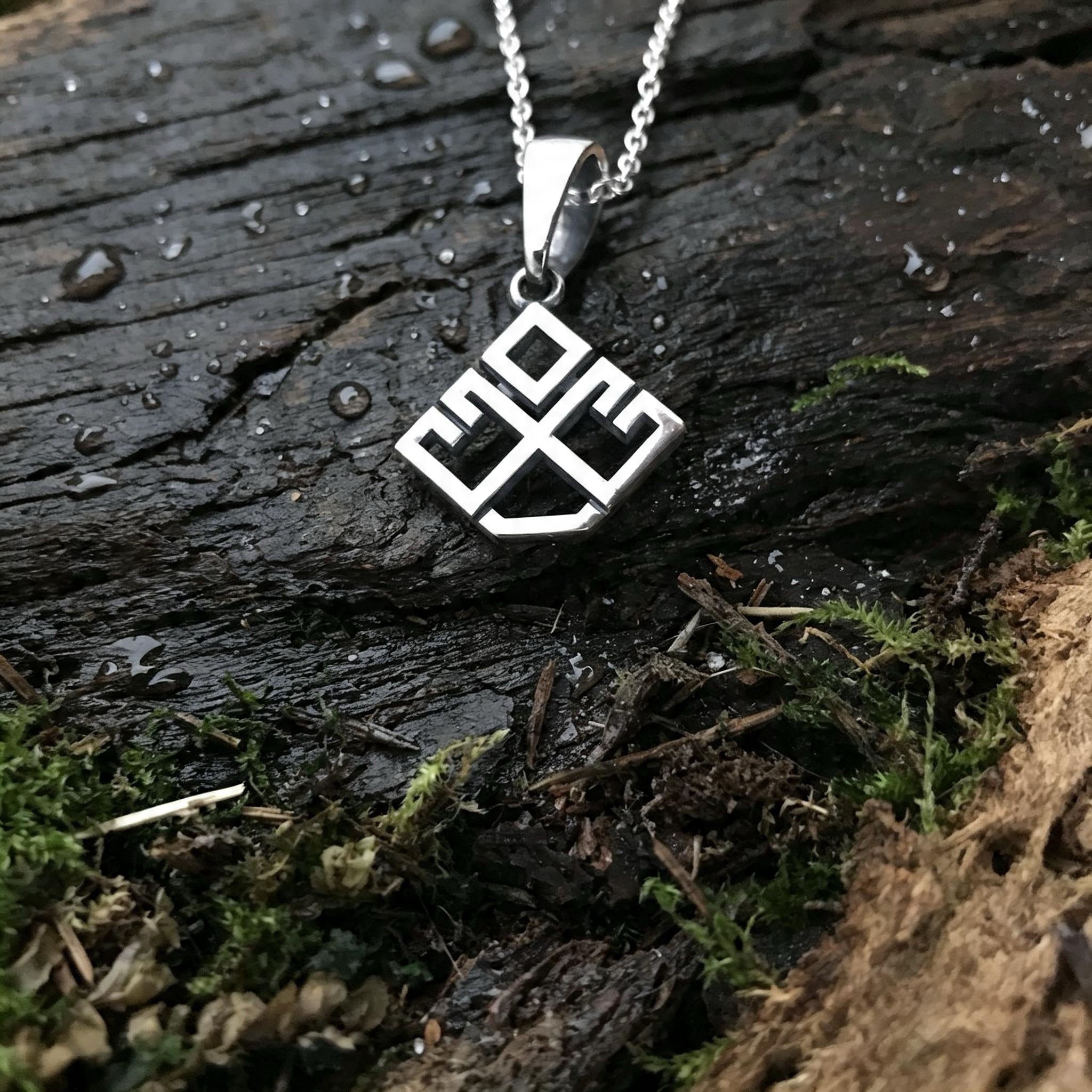 Lelnik Amulet, Sterling Silver 925 — Slavic Symbol Pendant