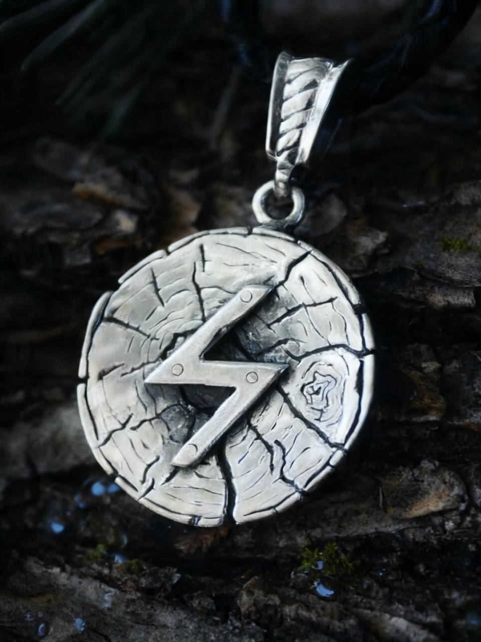Sowilo Rune Amulet on Oak Wood-Slice, Sterling Silver 925 — Pendant