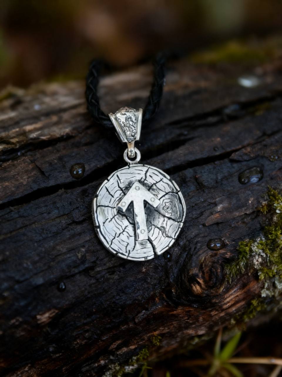 Tiwaz Rune Amulet on Oak Wood-Slice, Sterling Silver 925 — Pendant