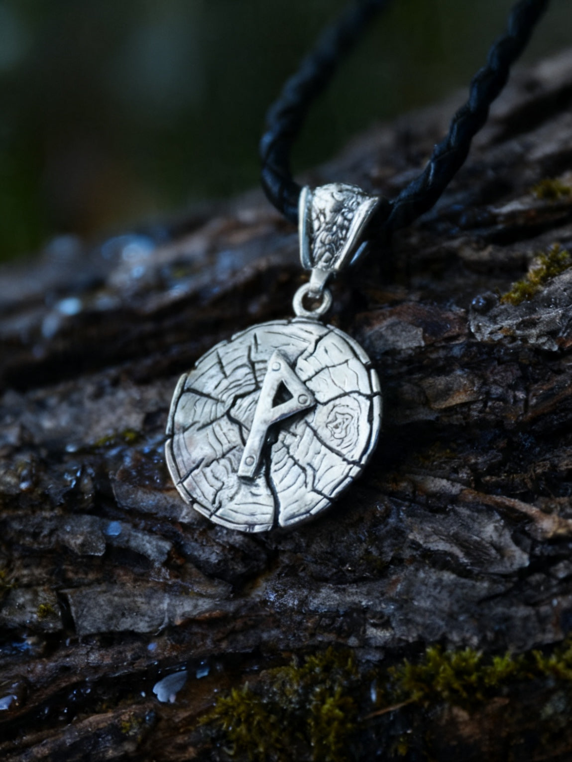 Wunjo Rune Amulet on Oak Wood-Slice, Sterling Silver 925 — Pendant