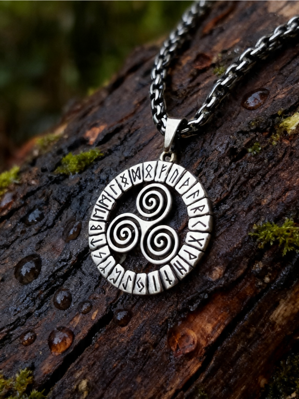 Trixel Amulet in Futhark, Sterling Silver 925 — Viking Pendant