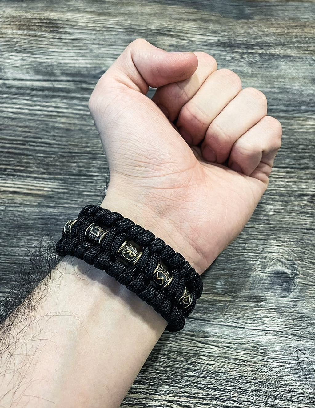 Lynx with Scandinavian Runes Bracelet, Paracord and Bronze