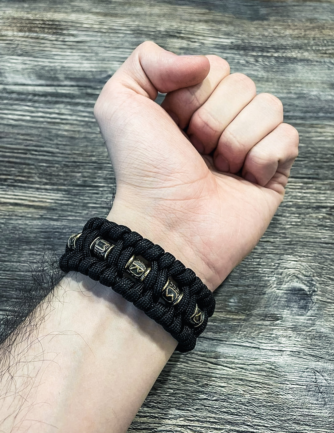 Lynx with Scandinavian Runes Bracelet, Paracord and Bronze